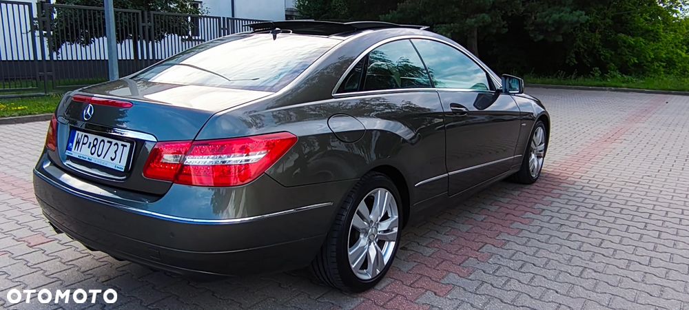 Mercedes-Benz Klasa E - 39