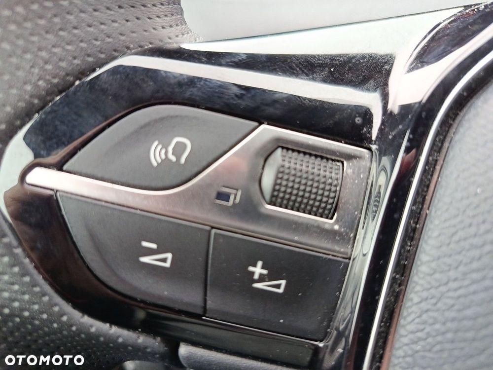 Peugeot 5008 1.5 BlueHDi GT S&S EAT8 - 17