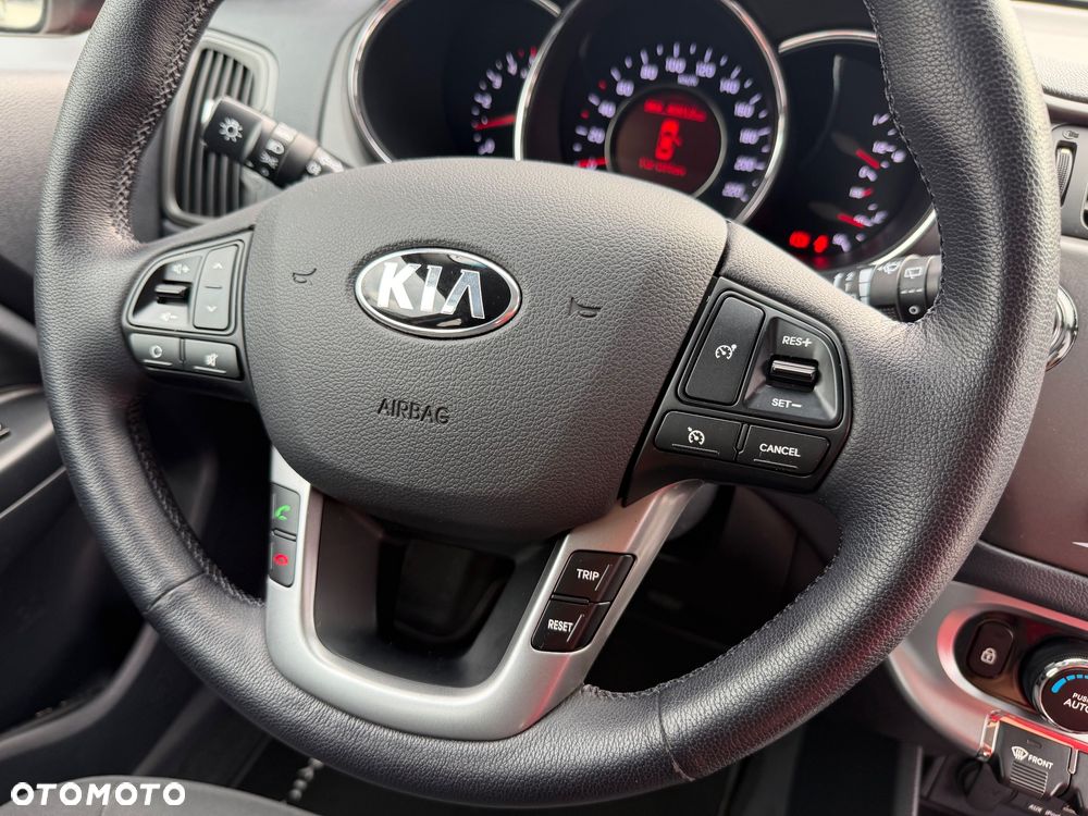 Kia Rio 1.4 CRDI Platinum Edition - 29