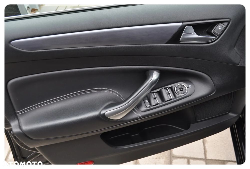 Ford Mondeo 2.0 TDCi Titanium X - 17