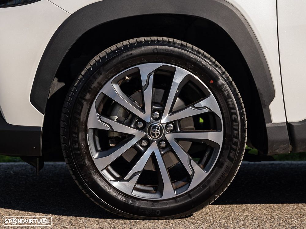 Toyota Corolla Cross 1.8 Hybrid Luxury - 16