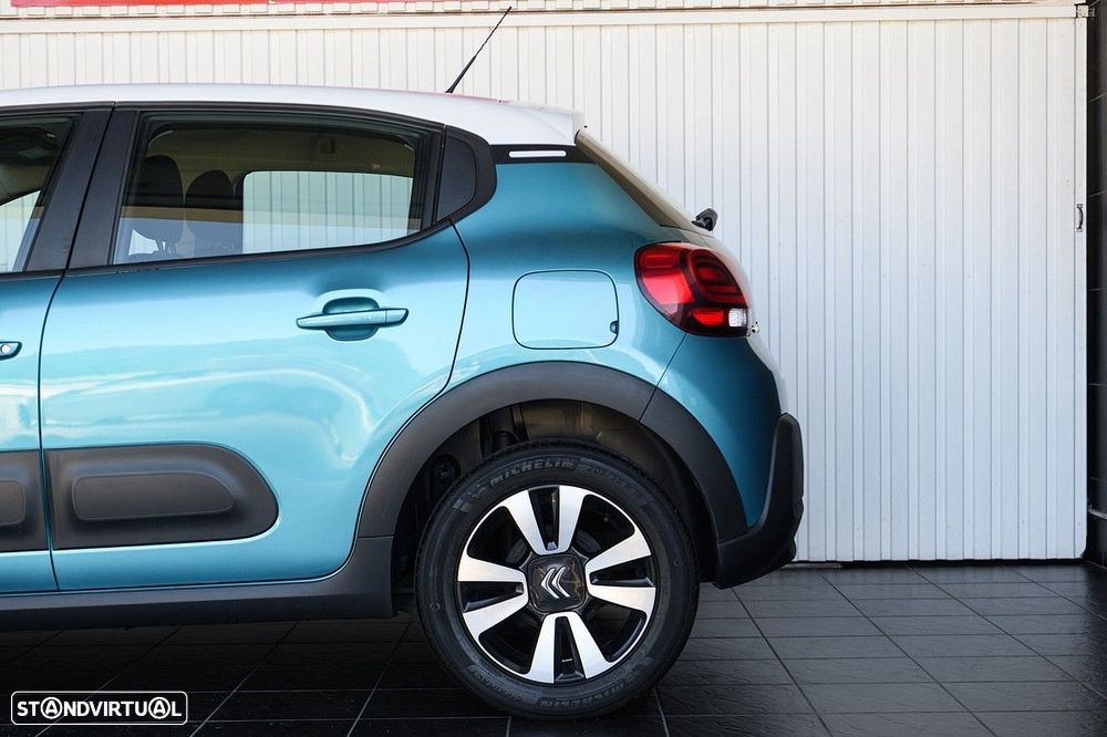 Citroën C3 1.2 PureTech Shine - 10