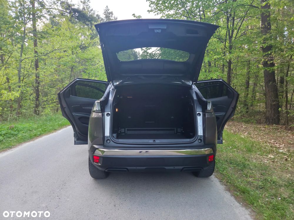 Peugeot 3008 1.5 BlueHDi Allure Pack S&S EAT8 - 24