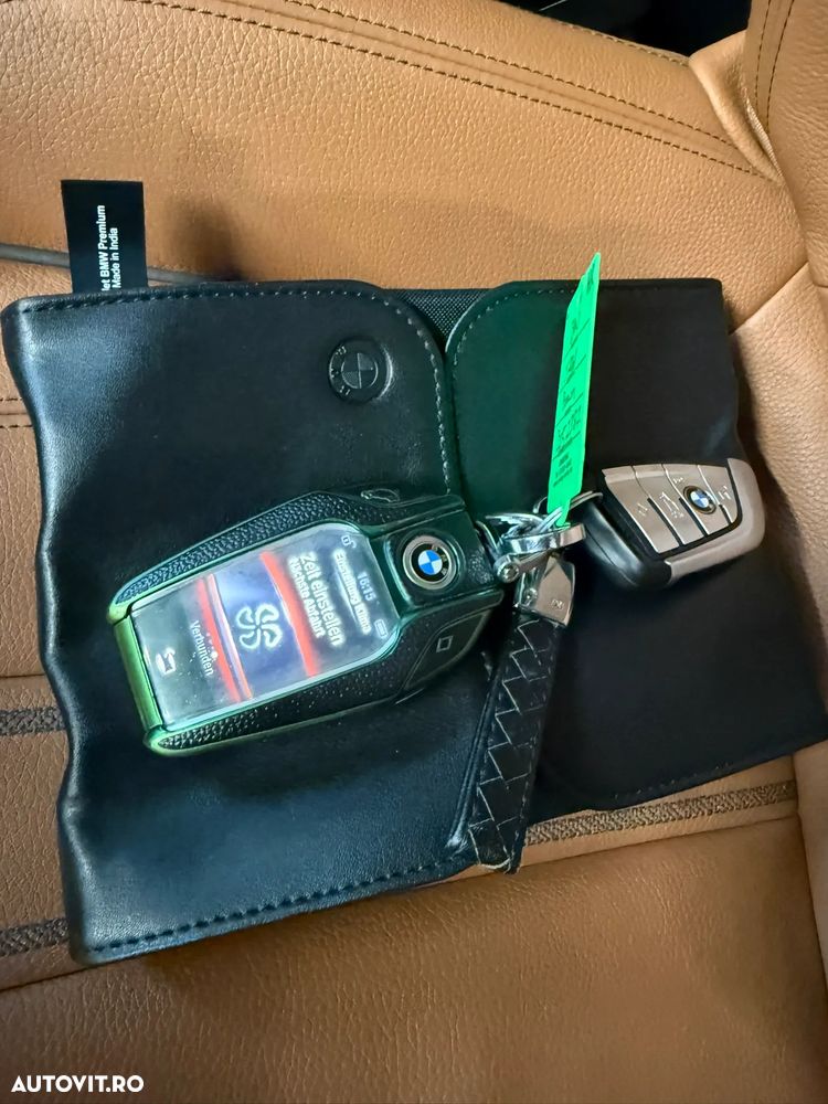 BMW Seria 5 520d Aut. Luxury Line - 40