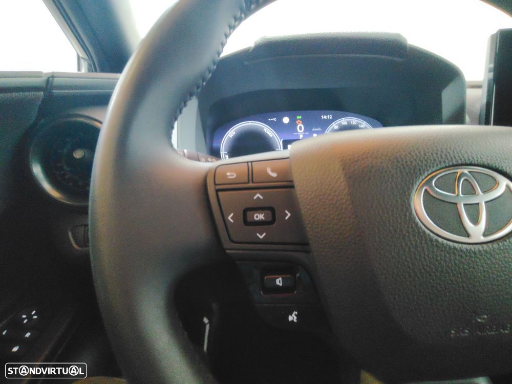 Toyota C-HR - 12