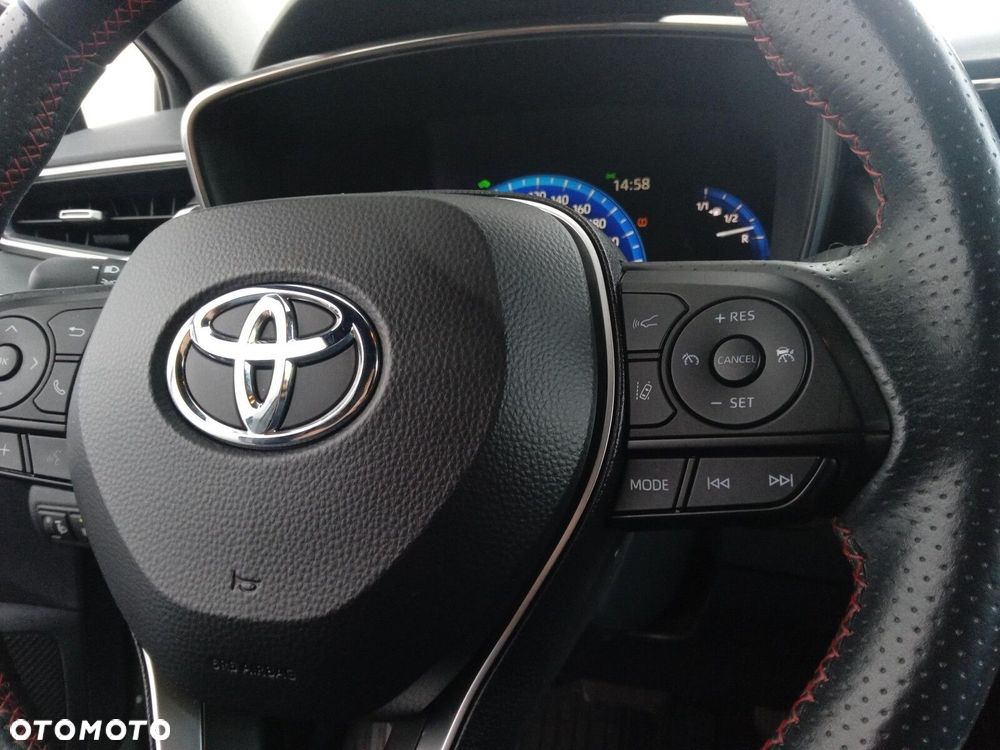 Toyota Corolla - 17