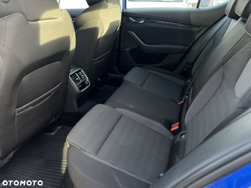 Skoda Octavia 1.0 TSI Ambition - 38