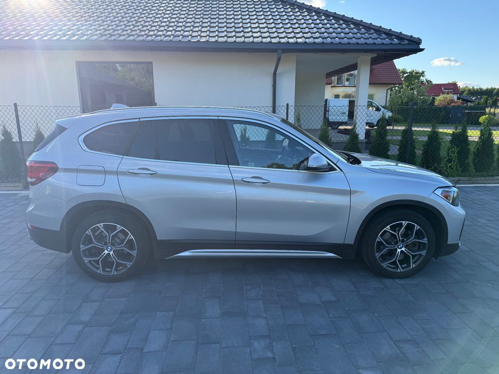 BMW X1 xDrive25i GPF xLine - 8