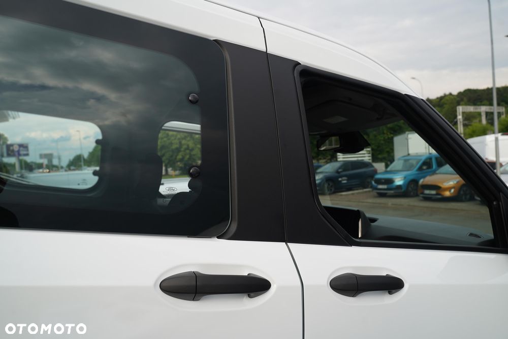Ford Tourneo Courier 1.0 EcoBoost Trend - 9