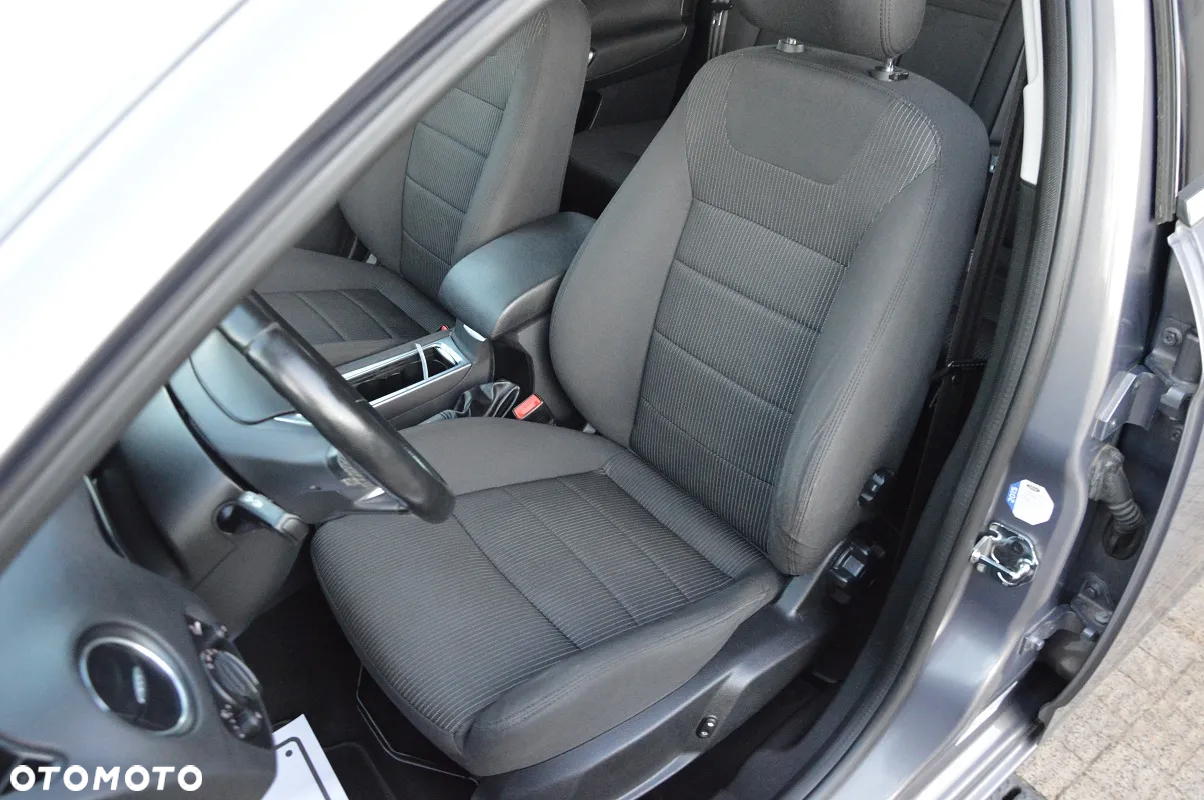 Ford Mondeo 2.0 TDCi Titanium - 22