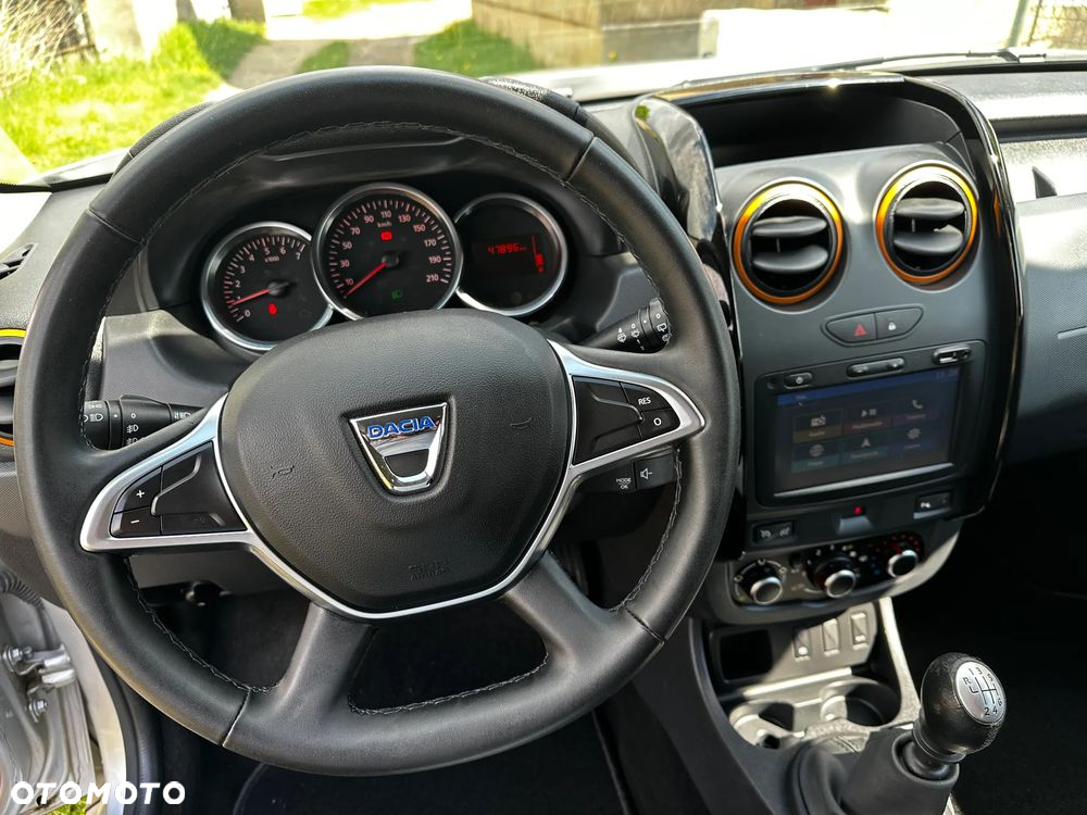 Dacia Duster 1.5 dCi Prestige S&S - 20
