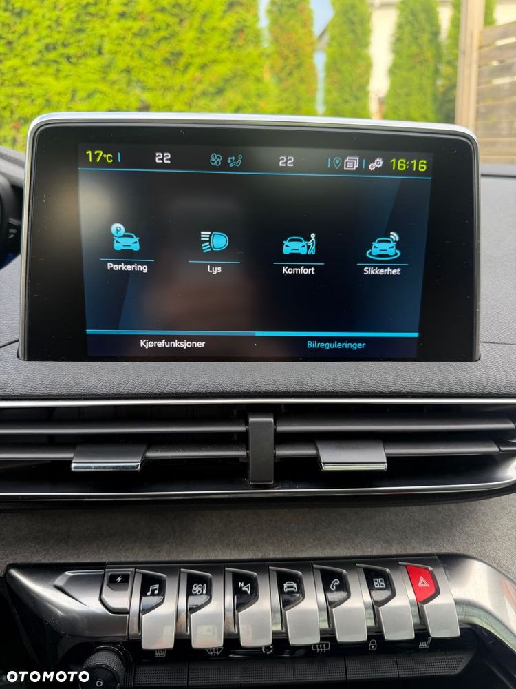 Peugeot 3008 1.6 PureTech HYbrid4 GT Line S&S EAT8 - 14