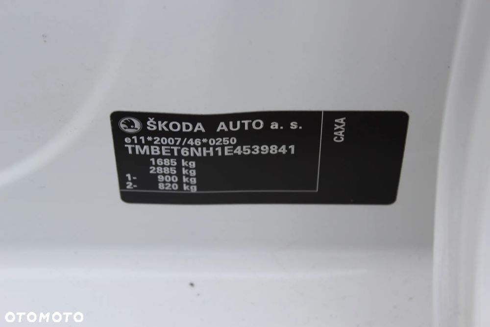 Skoda RAPID 1.4 TSI DSG Monte Carlo Green tec - 40