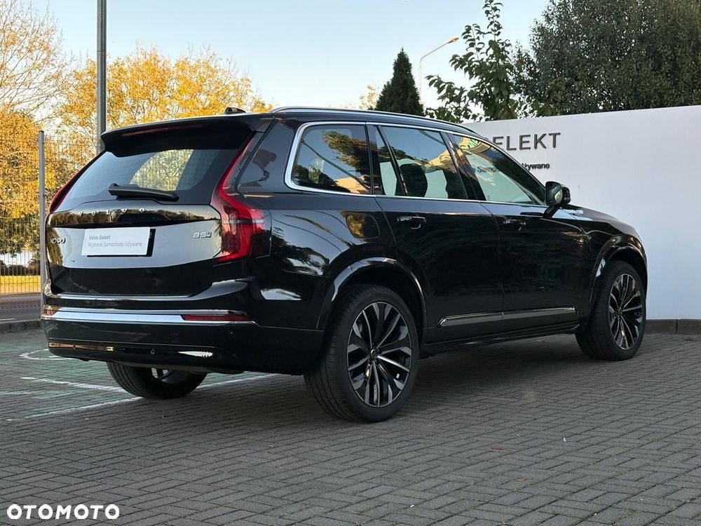 Volvo XC 90 - 8