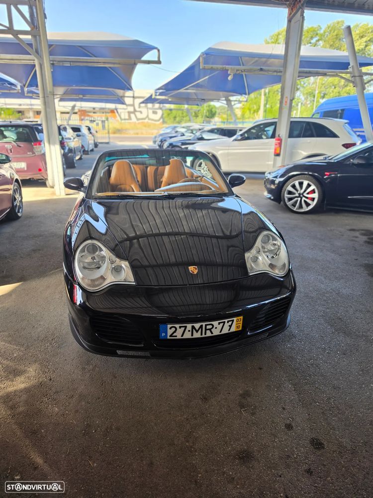 Porsche 911 Série F - 17