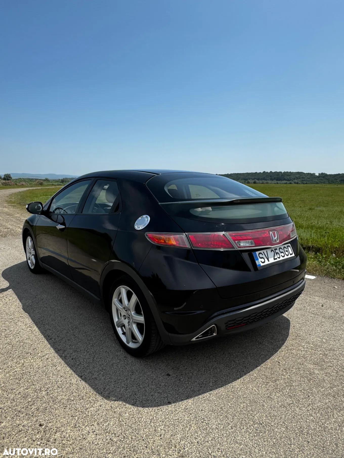 Honda Civic 1.8 S - 4