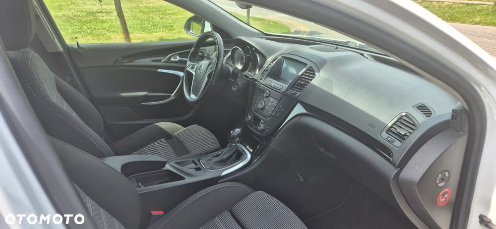 Opel Insignia 2.0 CDTI Edition - 9