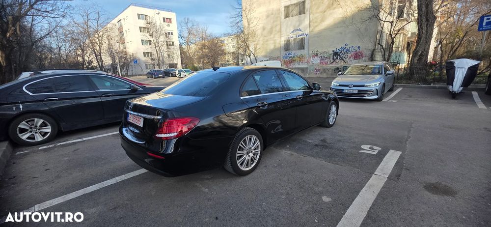 Mercedes-Benz E 220 d 9G-TRONIC AMG Line - 3