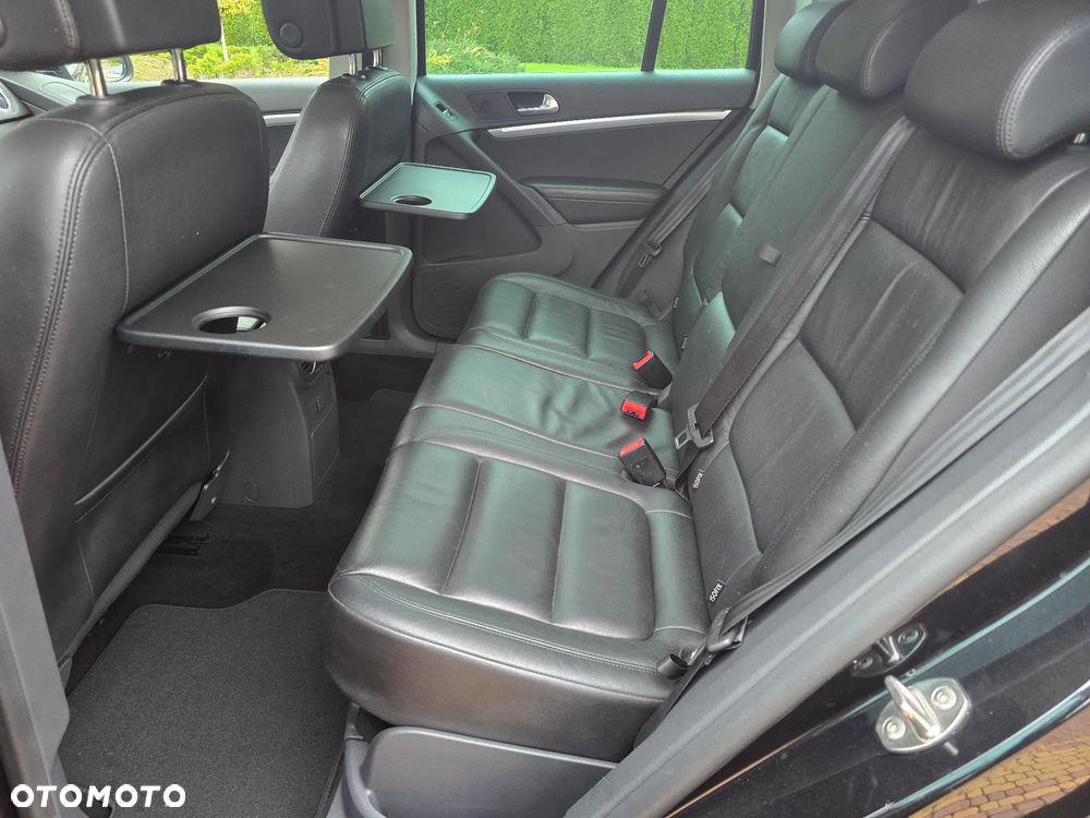 Volkswagen Tiguan 2.0 TDI 4Mot Perfectline R-Style DSG - 27
