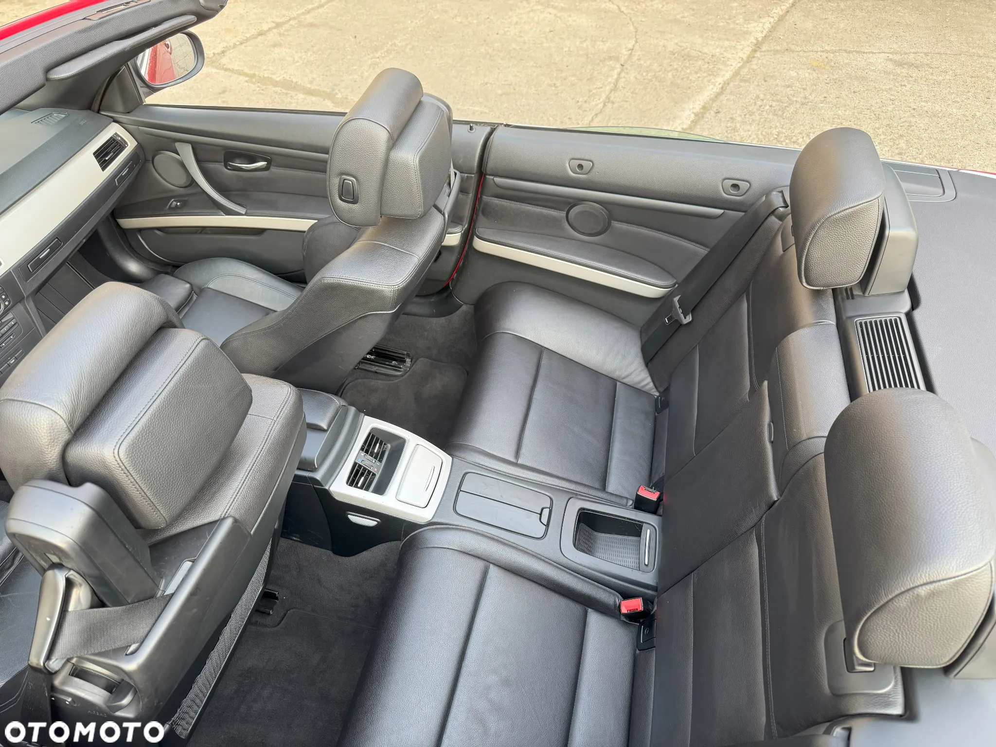 BMW Seria 3 320i Cabrio - 17