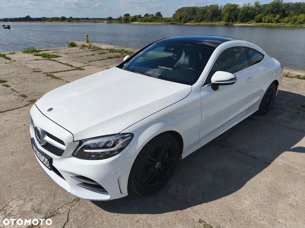 Mercedes-Benz Klasa C 180 9G-TRONIC AMG Line - 1