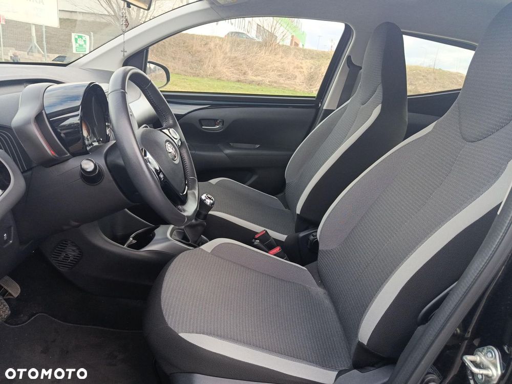 Toyota Aygo - 15