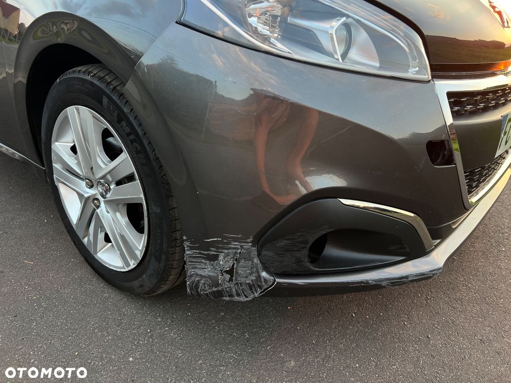 Peugeot 208 PureTech 82 Stop & Start Signature - 5