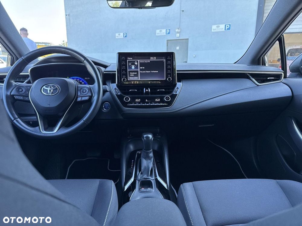 Toyota Corolla - 11