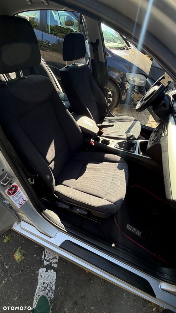 BMW Seria 1 118d - 21