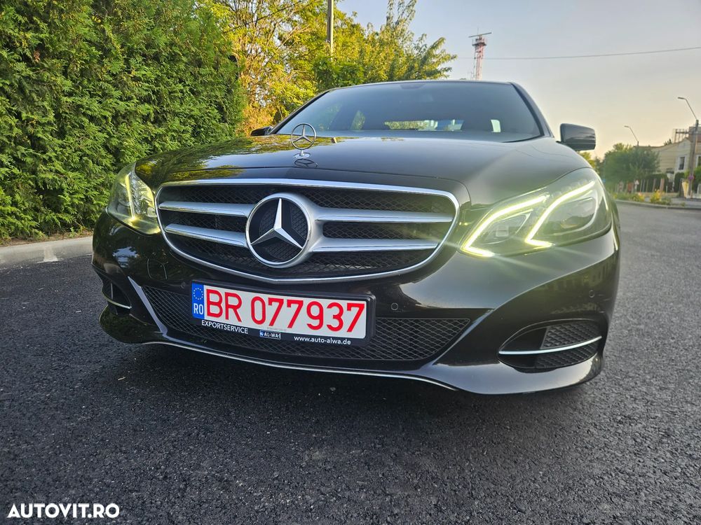Mercedes-Benz E 300 BLUETEC HYBRID Aut. - 38