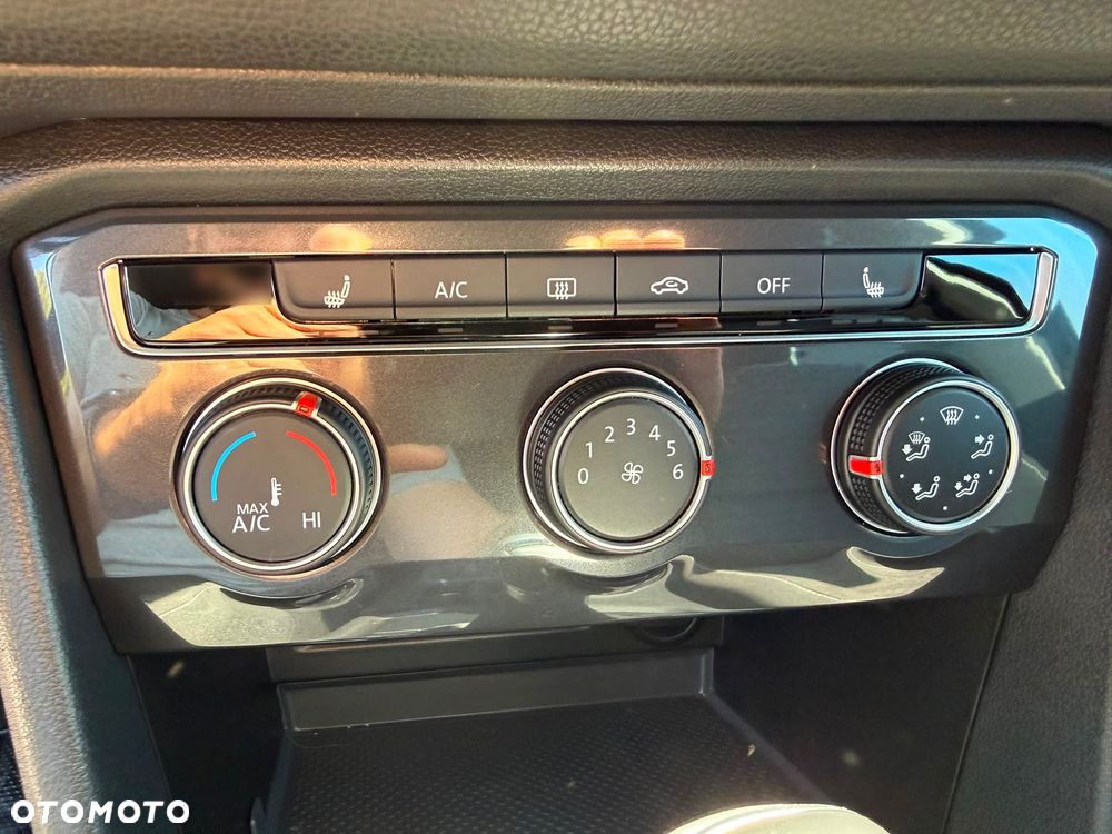 Volkswagen Tiguan Allspace - 23