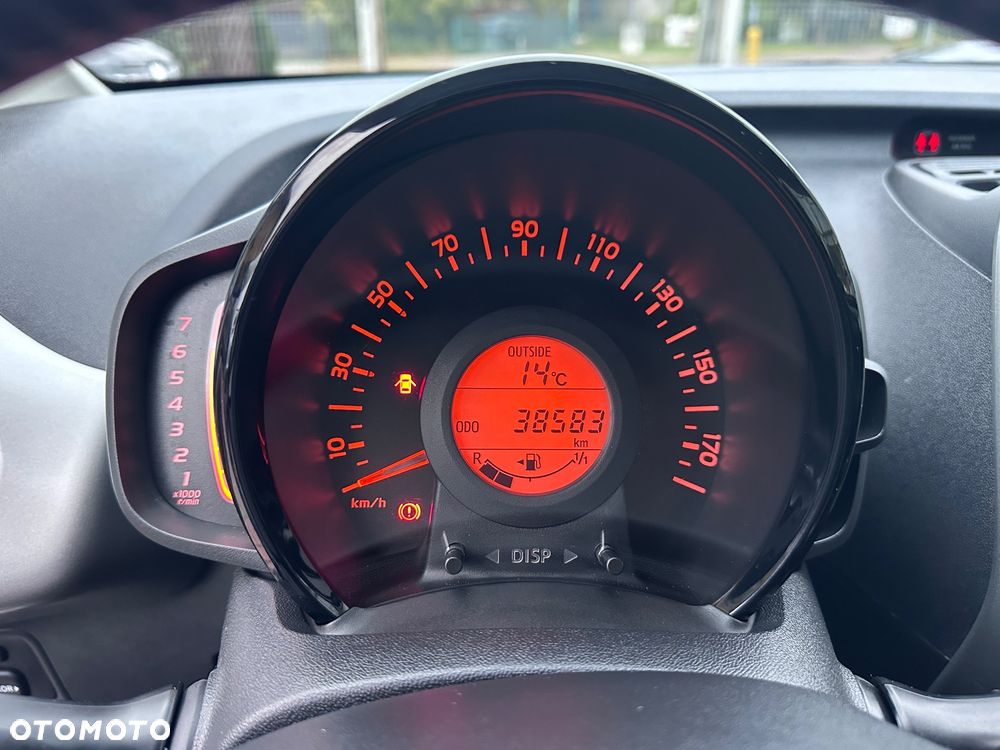 Toyota Aygo x-cite - 9