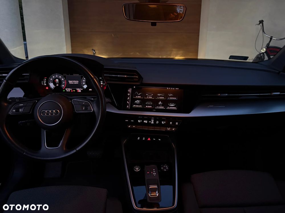 Audi A3 Sportback 35 TFSI S tronic - 5