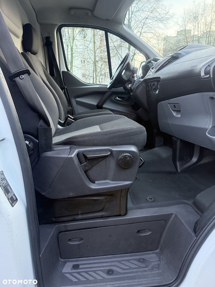 Ford Transit Custom - 20
