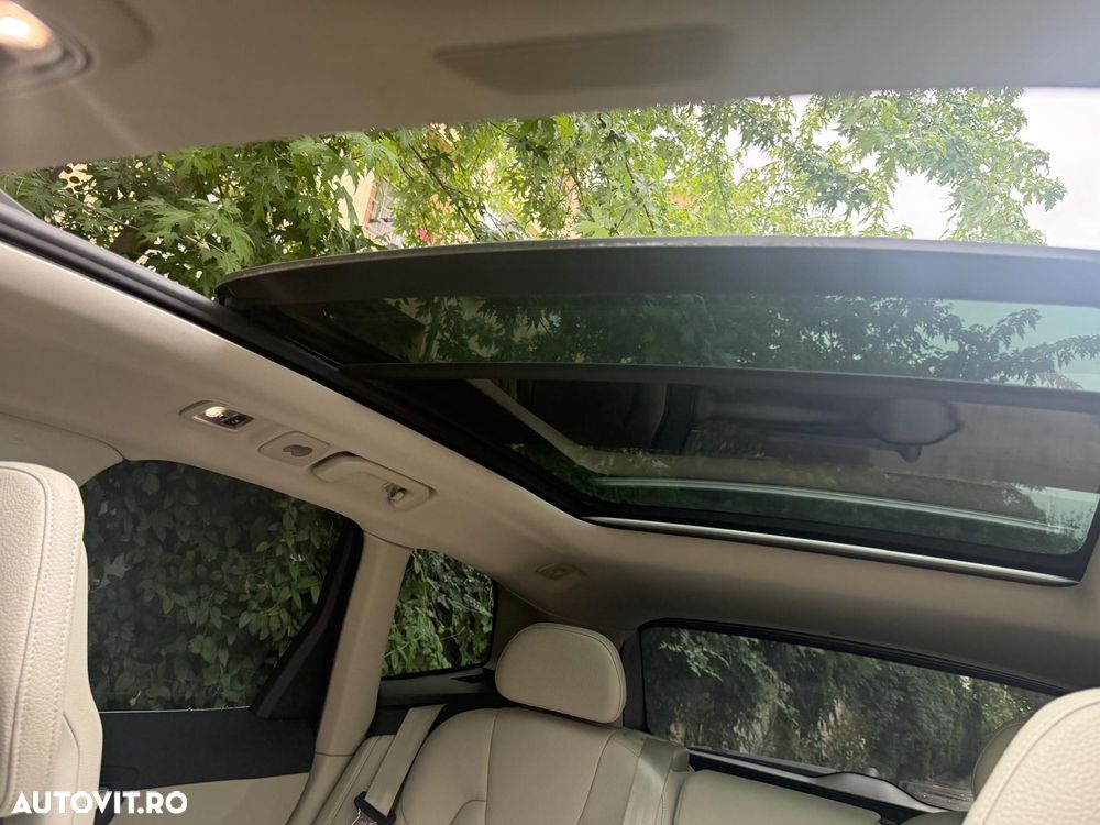 Volvo XC 60 D4 AWD Momentum - 15