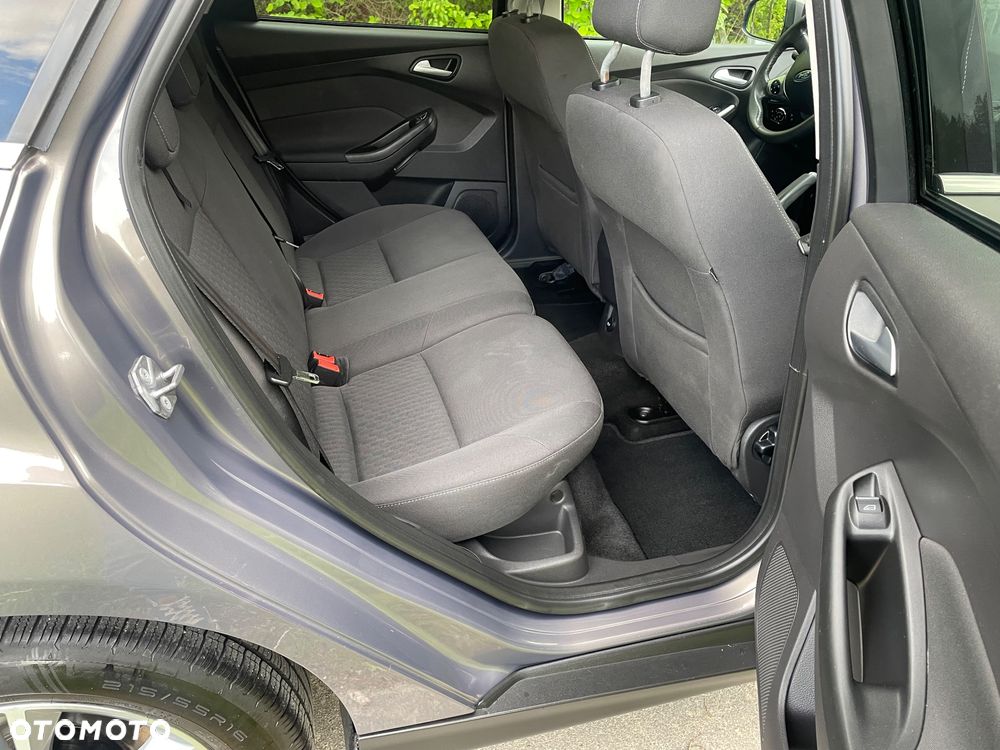 Ford Focus 1.6 TDCi DPF Start-Stopp-System Titanium - 26