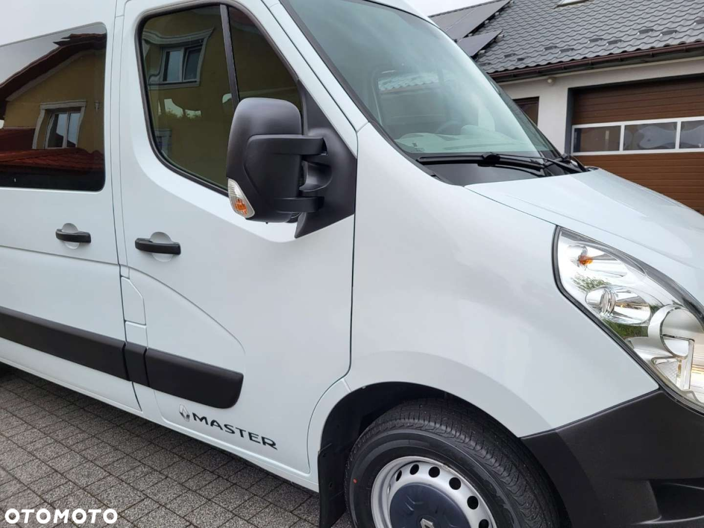 Renault Master 2.3 170ps. L2H2  8-osobowy - 20