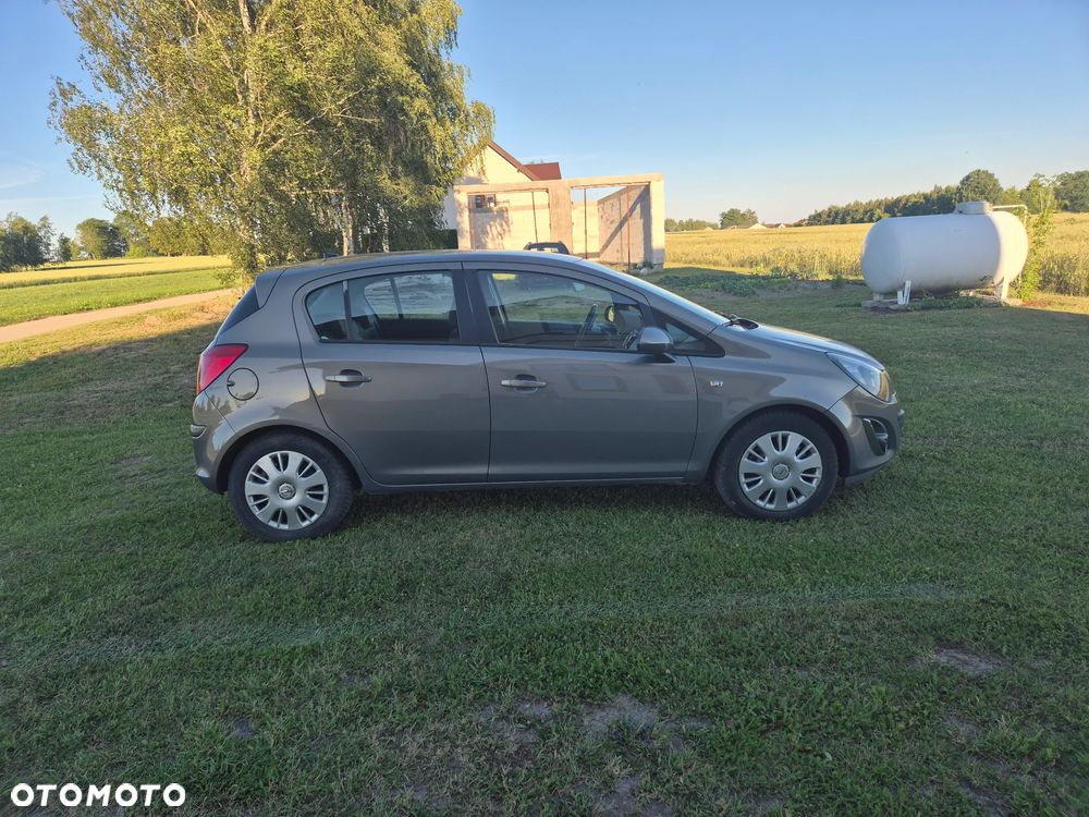 Opel Corsa 1.4 16V Enjoy - 3