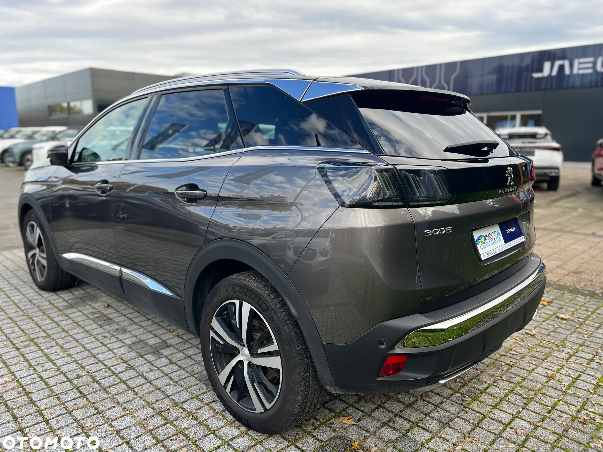 Peugeot 3008 1.5 BlueHDi GT Pack S&S EAT8 - 7