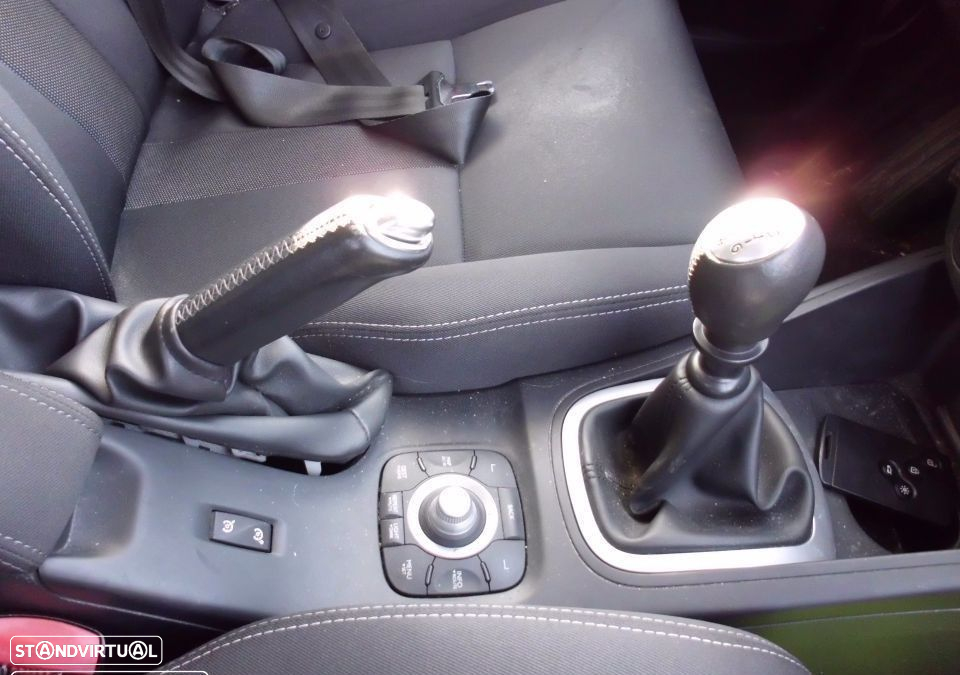 Peças Renault Megane III SW (KZ0/1) 2009 a 2015 - 29