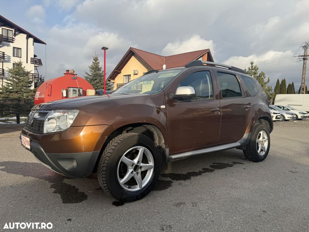 Dacia Duster 1.6 16V 4x2 Laureate - 2