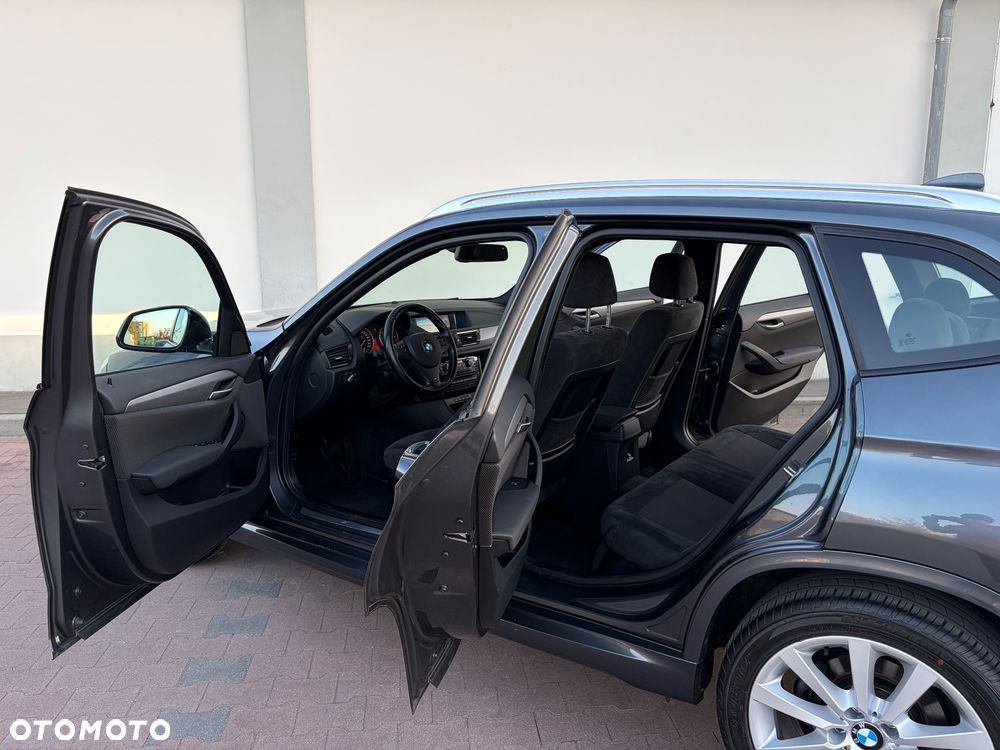 BMW X1 xDrive20i - 14