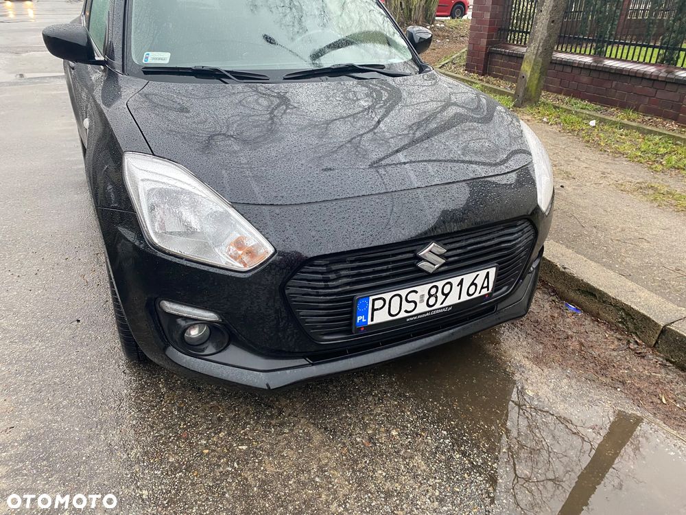 Suzuki Swift 1.2 Premium Plus - 2
