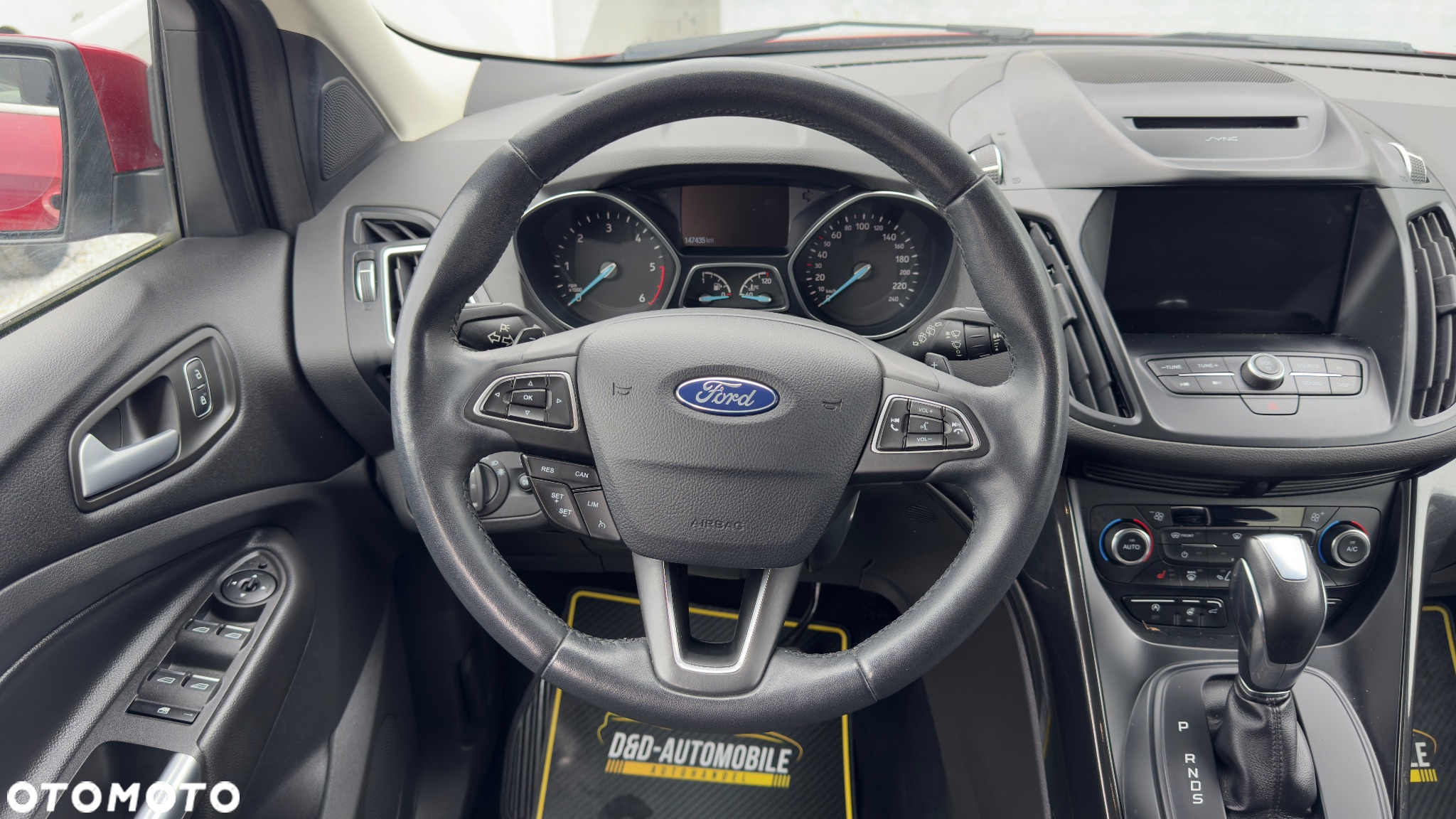 Ford Kuga 2.0 TDCi AWD Titanium - 36