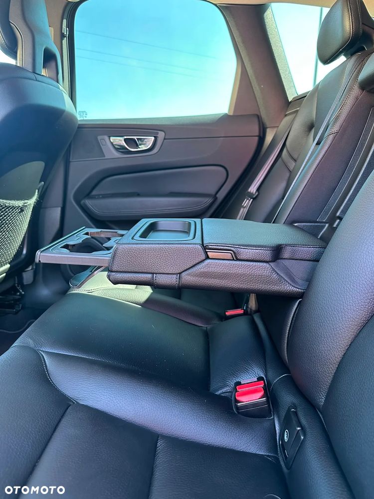Volvo XC 60 D4 Inscription - 18