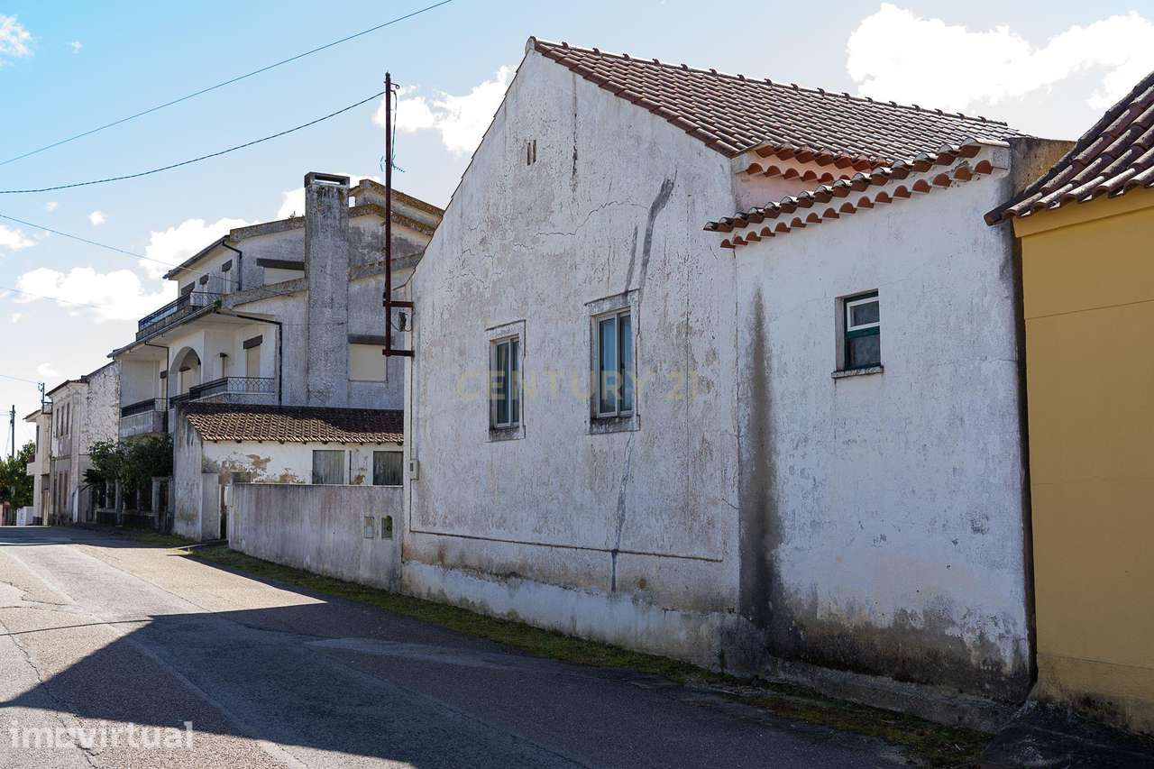 Moradia  para remodelação - Carreira do Mato - Abrantes - Grande imagem: 2/17