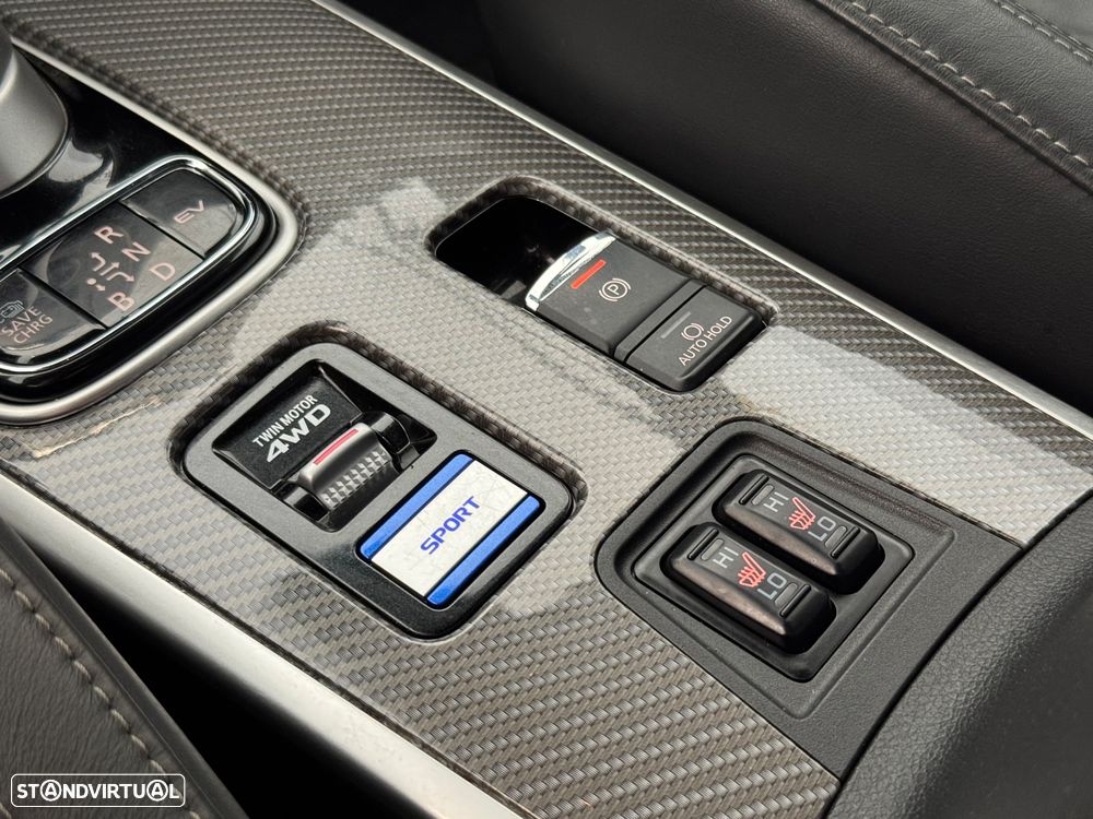 Mitsubishi Outlander 2.4 Intense - 34