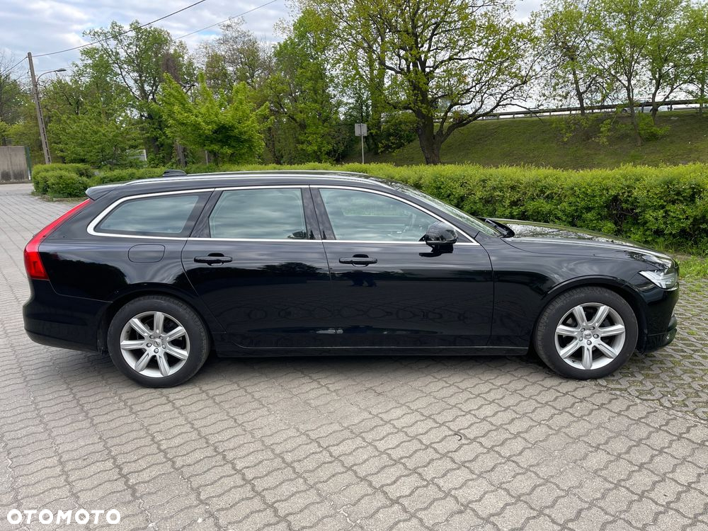 Volvo V90 D4 Momentum - 6
