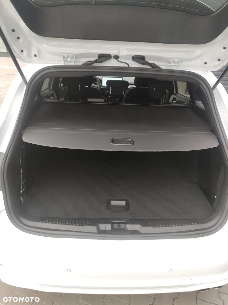 Ford Focus 1.0 EcoBoost Hybrid ST-LINE X - 17