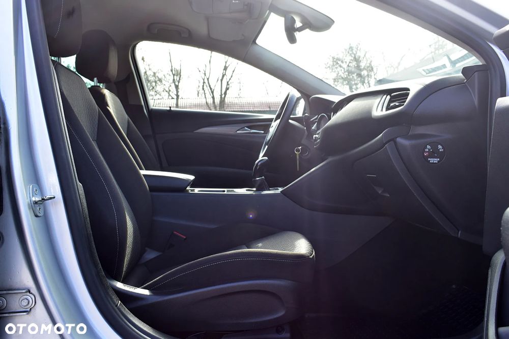 Opel Insignia 2.0 CDTI Enjoy S&S - 8